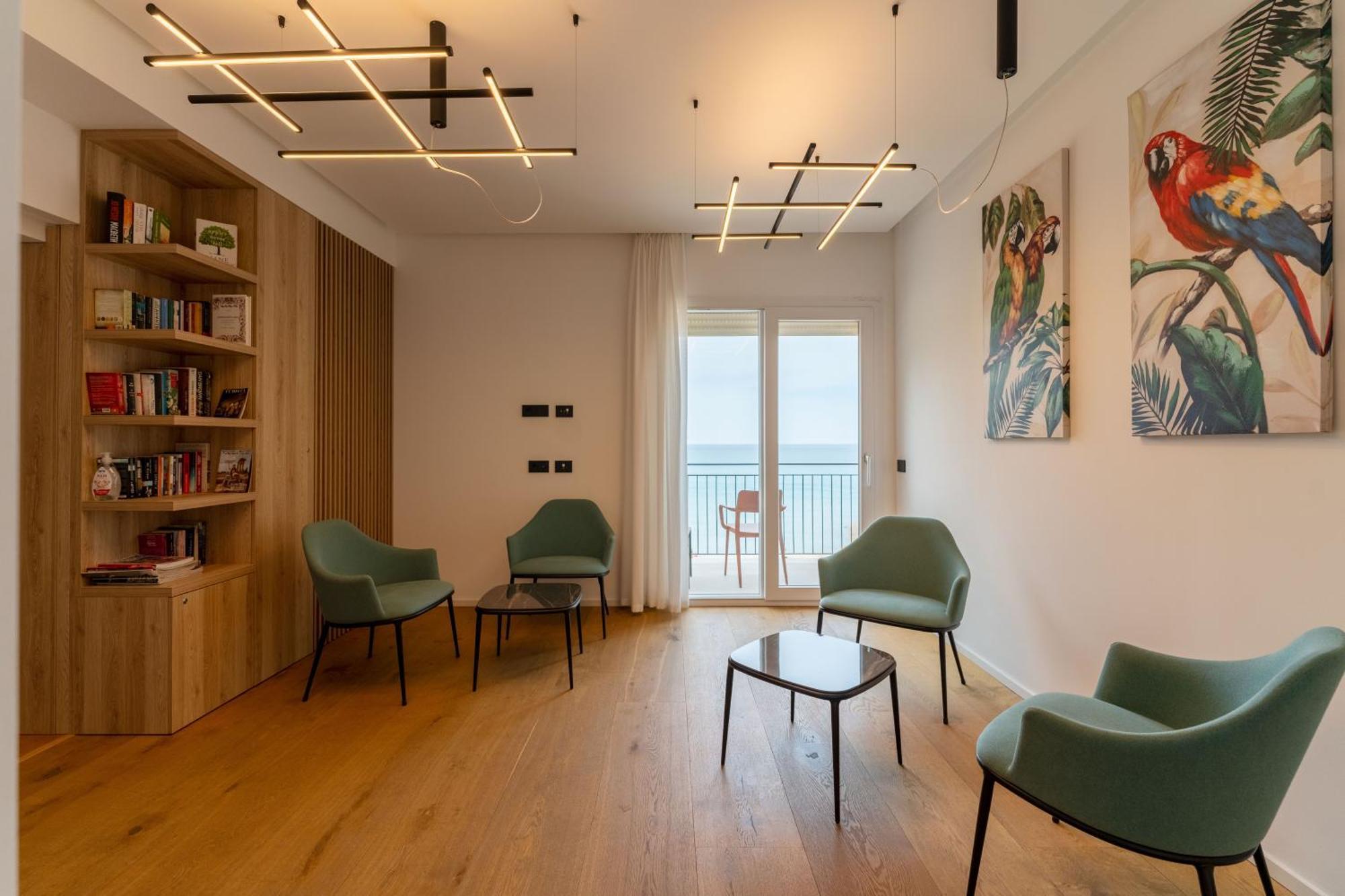 B&B Le Suites Di Costanza Cefalù Eksteriør billede