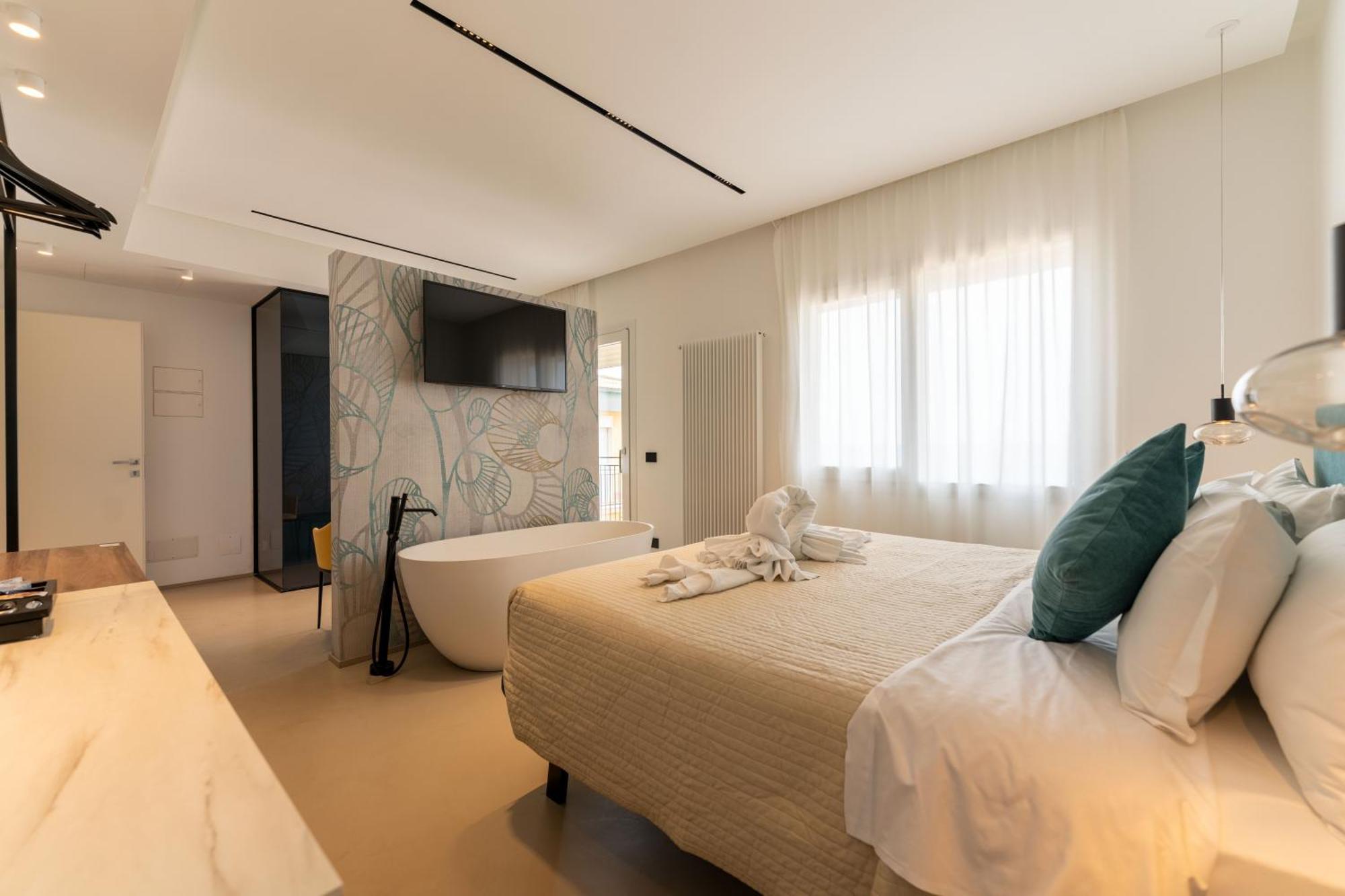 B&B Le Suites Di Costanza Cefalù Eksteriør billede
